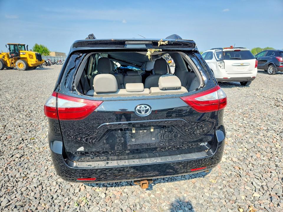 Aukcja sprzedaży 2017 Toyota Sienna, vin: 5TDYZ3DC2HS794183, numer aukcji: 63553186