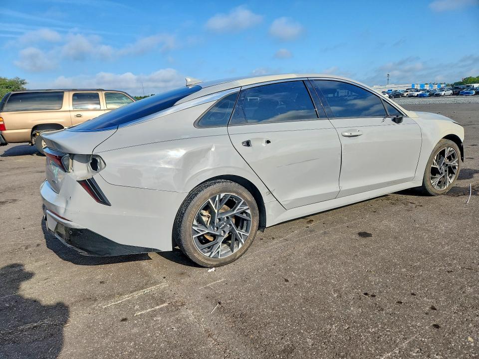 2025 Kia K5 მანქანა იყიდება აუქციონზე, vin: KNAG64J78S5270662, აუქციონის ნომერი: 63767576
