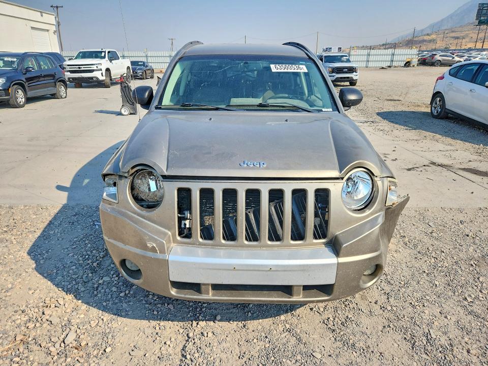 63500536 :رقم المزاد ، 1J8FF57W37D209194 vin ، 2007 Jeep Compass مزاد بيع