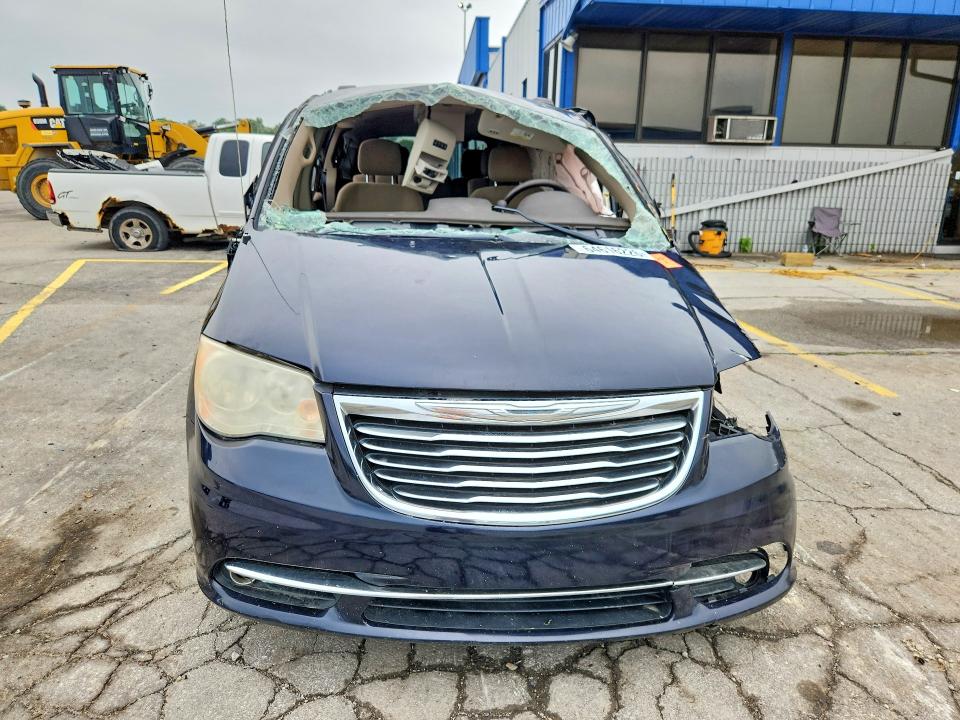 Продажа на аукционе авто 2011 Chrysler Town & Country, vin: 2A4RR5DG8BR615318, номер лота: 64616226