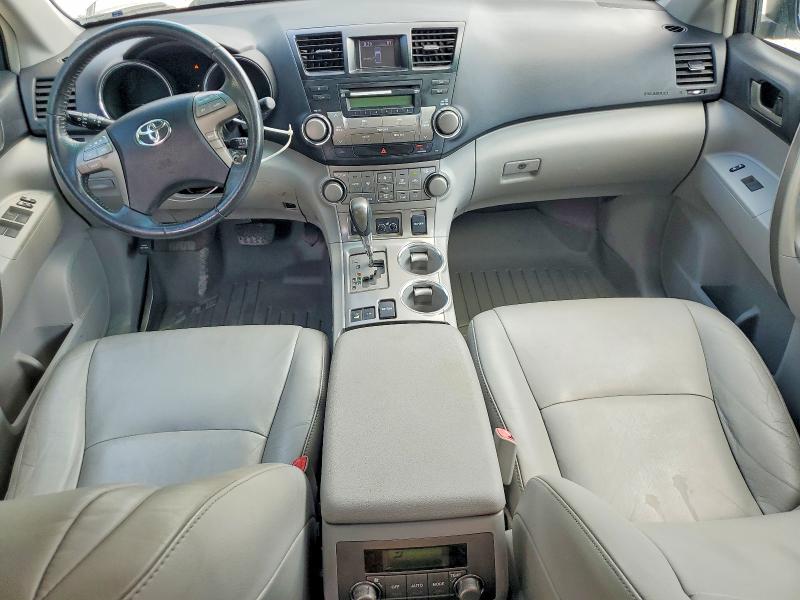2010 Toyota Highlander მანქანა იყიდება აუქციონზე, vin: 5TDJK3EH2AS016973, აუქციონის ნომერი: 64415346