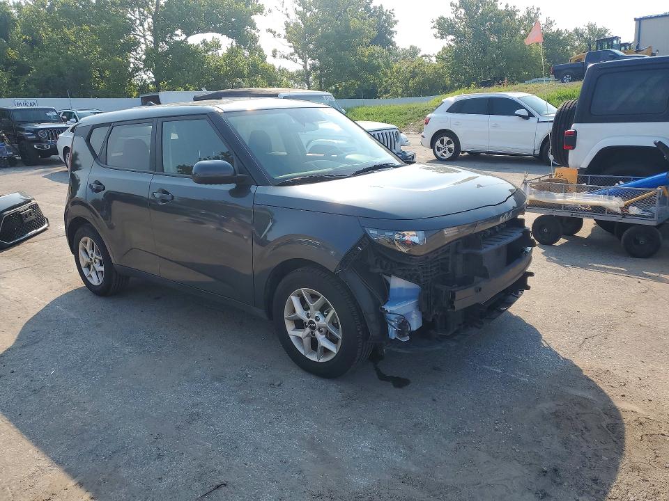 2024 Kia Soul მანქანა იყიდება აუქციონზე, vin: KNDJ23AU2R7914787, აუქციონის ნომერი: 64749396