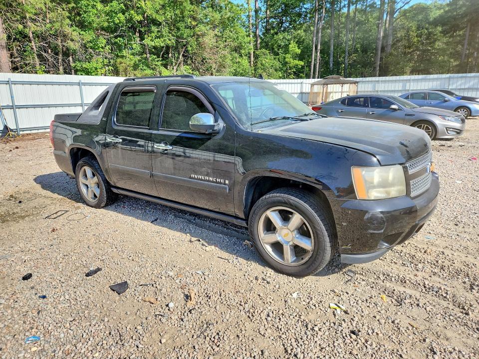 65214466 :رقم المزاد ، 3GNEC12028G108389 vin ، 2008 Chevrolet Avalanche مزاد بيع
