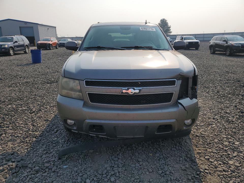Продажа на аукционе авто 2009 Chevrolet Suburban, vin: 1GNFK26319R230017, номер лота: 63891456