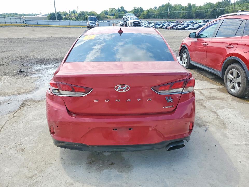 66400176 :رقم المزاد ، 5NPE34AF0JH606281 vin ، 2018 Hyundai Sonata مزاد بيع