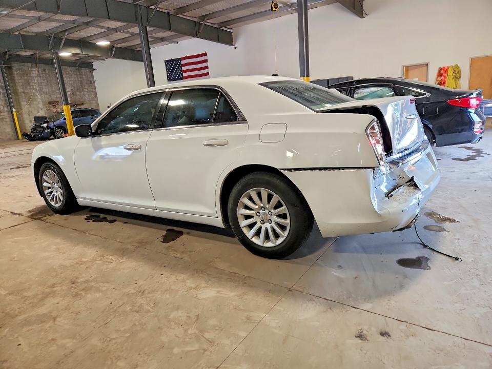 64915206 :رقم المزاد ، 2C3CCAAG4DH732904 vin ، 2013 Chrysler 300 مزاد بيع