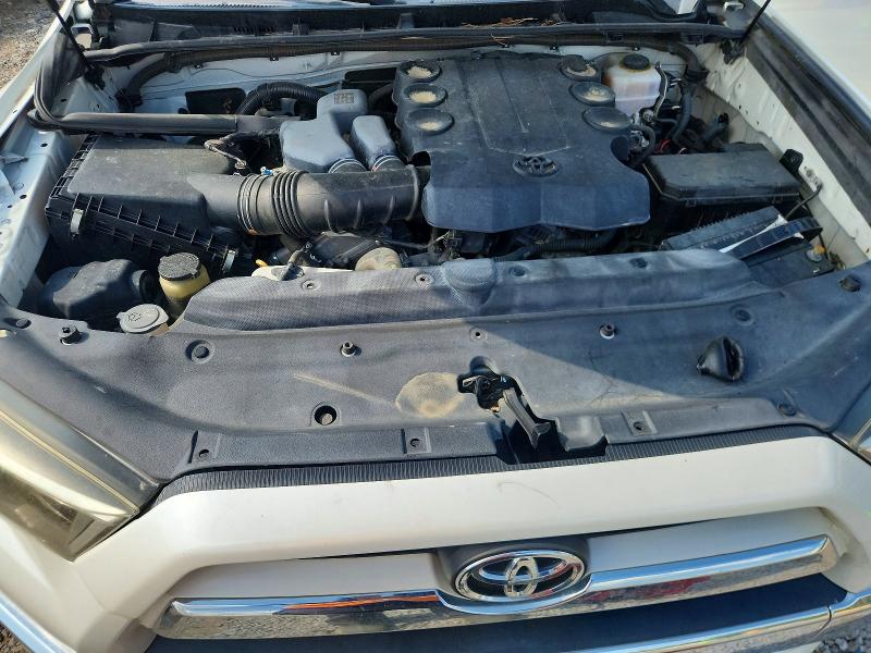 63645816 :رقم المزاد ، JTEZU5JR6E5073188 vin ، 2014 Toyota 4runner مزاد بيع