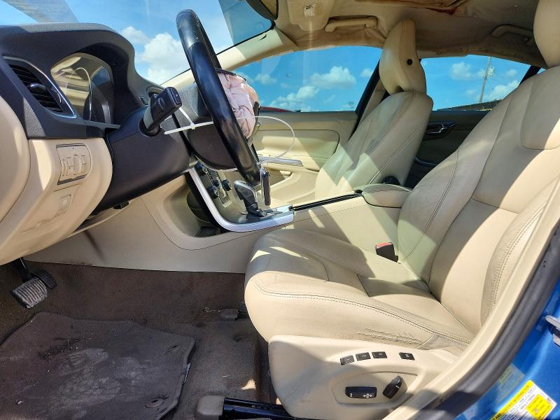 2015 Volvo S60 მანქანა იყიდება აუქციონზე, vin: YV126MFB3F1305285, აუქციონის ნომერი: 64496706