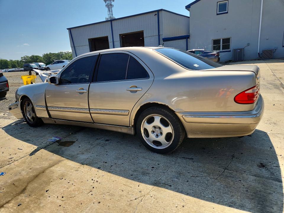 Продажа на аукционе авто 2001 Mercedes-benz E, vin: WDBJF70J91X060449, номер лота: 66227636