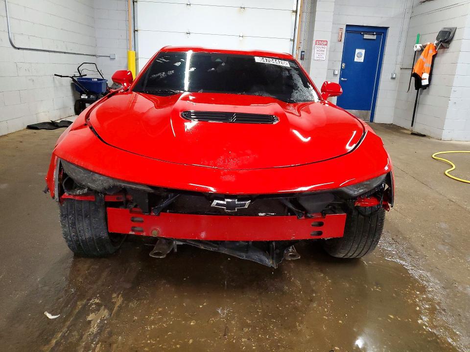 64704426 :رقم المزاد ، 1G1FH1R76L0110413 vin ، 2020 Chevrolet Camaro مزاد بيع