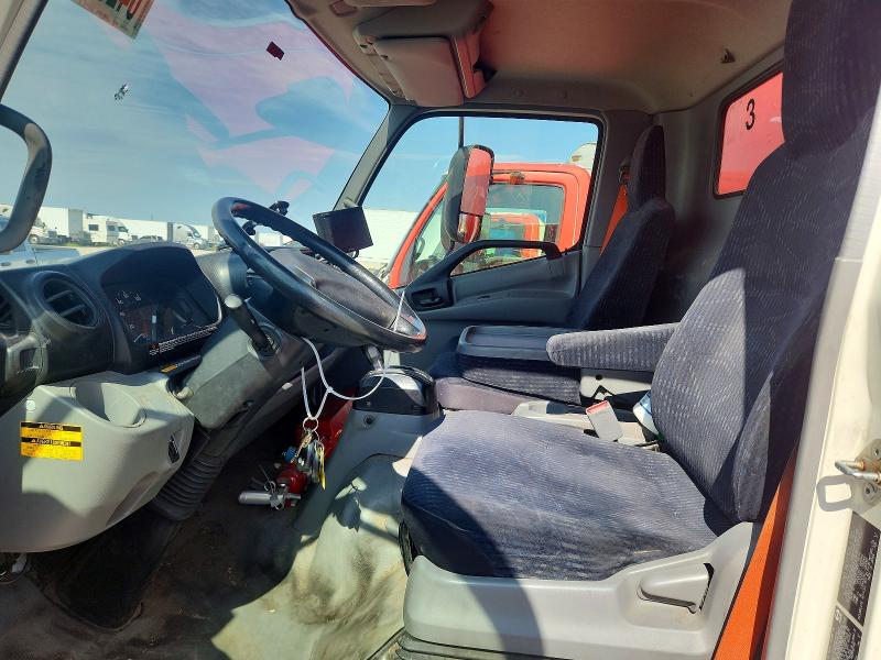 Продажа на аукционе авто 2017 Hino 195, vin: JHHSDM2H3HK005827, номер лота: 64286286