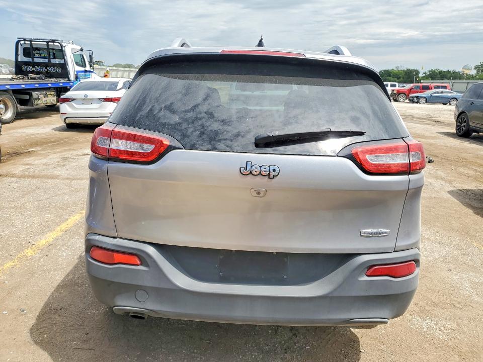 64759986 :رقم المزاد ، 1C4PJLCB7FW616438 vin ، 2015 Jeep Cheeroke مزاد بيع