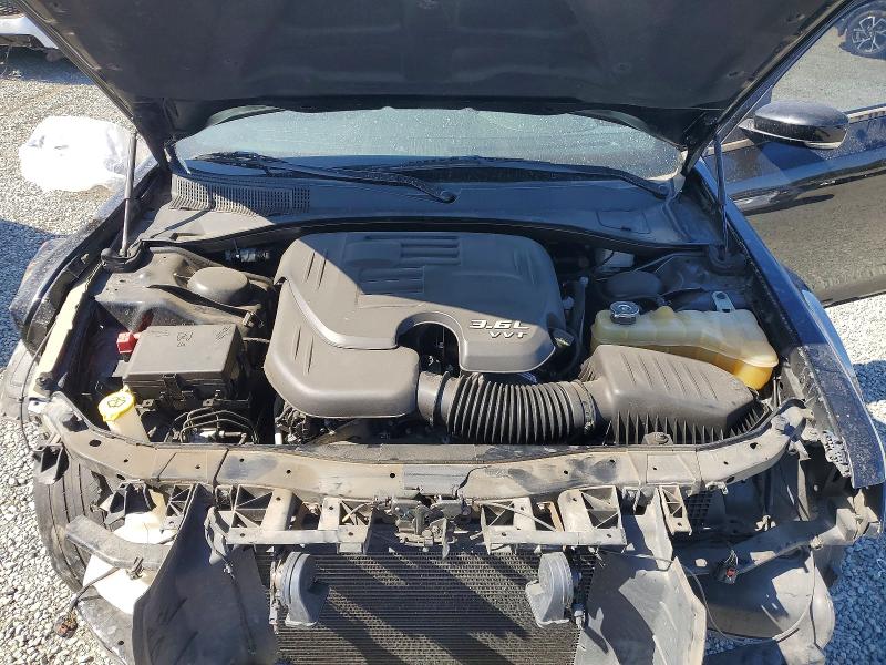 62853426 :رقم المزاد ، 2C3CCABG4MH529140 vin ، 2021 Chrysler 300 مزاد بيع