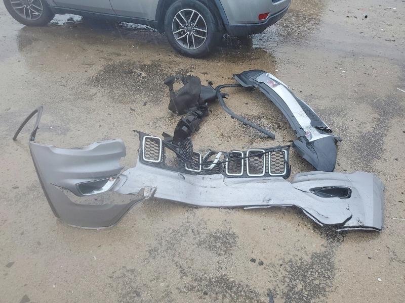 Продаж на аукціоні авто 2020 Jeep Grand Cherokee, vin: 1C4RJEBG1LC118055, номер лоту: 63397326