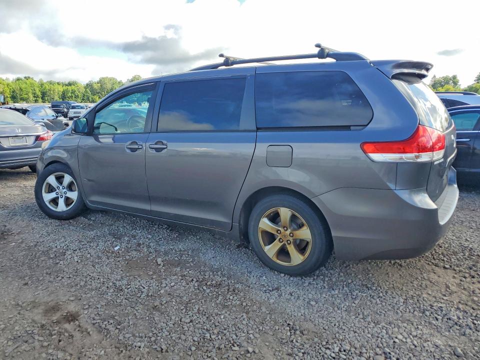 Auction sale of the 2011 Toyota Sienna, vin: 5TDKK3DC5BS162036, lot number: 64758966
