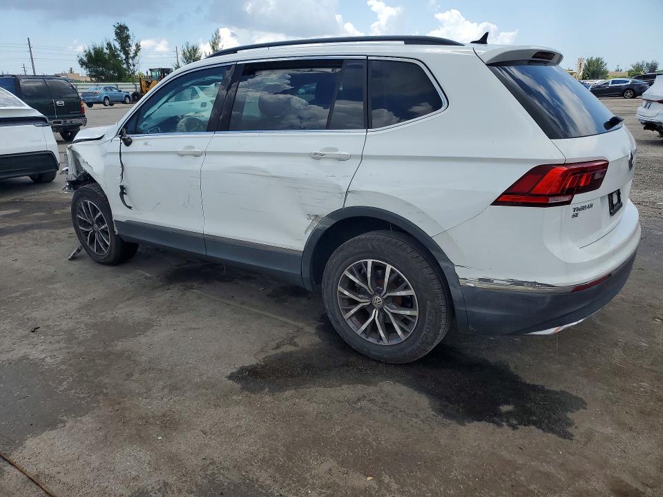 64341456 :رقم المزاد ، 3VV3B7AX4LM001652 vin ، 2020 Volkswagen Tiguan مزاد بيع
