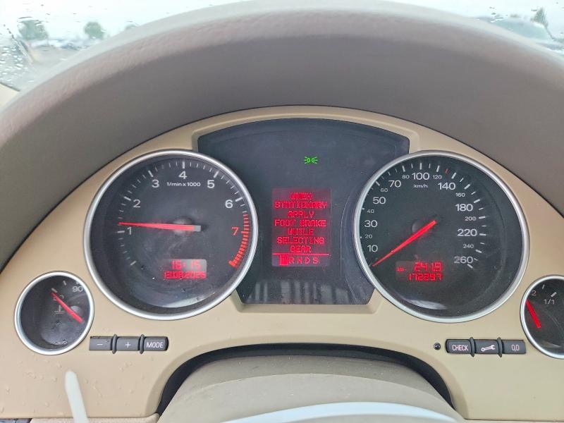 2004 Audi A4 მანქანა იყიდება აუქციონზე, vin: WAUAC48H84K010490, აუქციონის ნომერი: 65302456