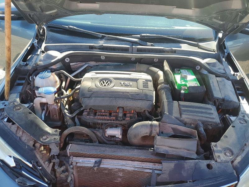 65674316 :رقم المزاد ، 3VWL17AJ3GM393619 vin ، 2016 Volkswagen Jetta مزاد بيع