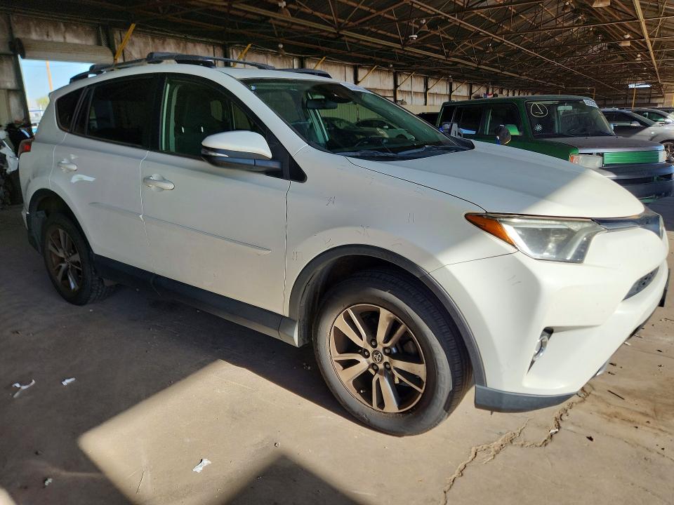 Aukcja sprzedaży 2017 Toyota Rav4, vin: JTMRFREV6HJ708032, numer aukcji: 66598966