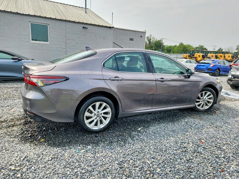Продаж на аукціоні авто 2024 Toyota Camry, vin: 4T1C11BK6RU117257, номер лоту: 64479486