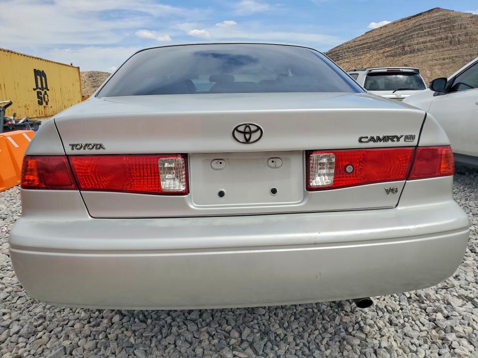 2000 Toyota Camry მანქანა იყიდება აუქციონზე, vin: 4T1BF28K1YU111035, აუქციონის ნომერი: 66993216
