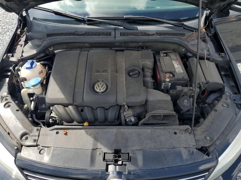 63856526 :رقم المزاد ، 3VWDX7AJ0DM297915 vin ، 2013 Volkswagen Jetta مزاد بيع
