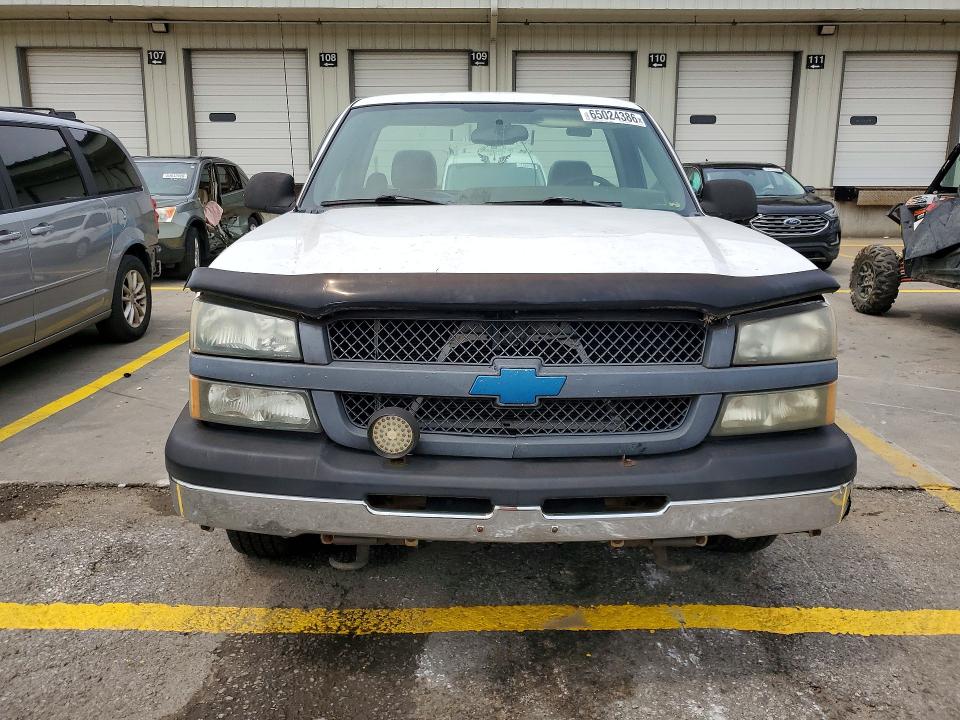 2004 Chevrolet Silverado მანქანა იყიდება აუქციონზე, vin: 1GCEC14X54Z105953, აუქციონის ნომერი: 65024386