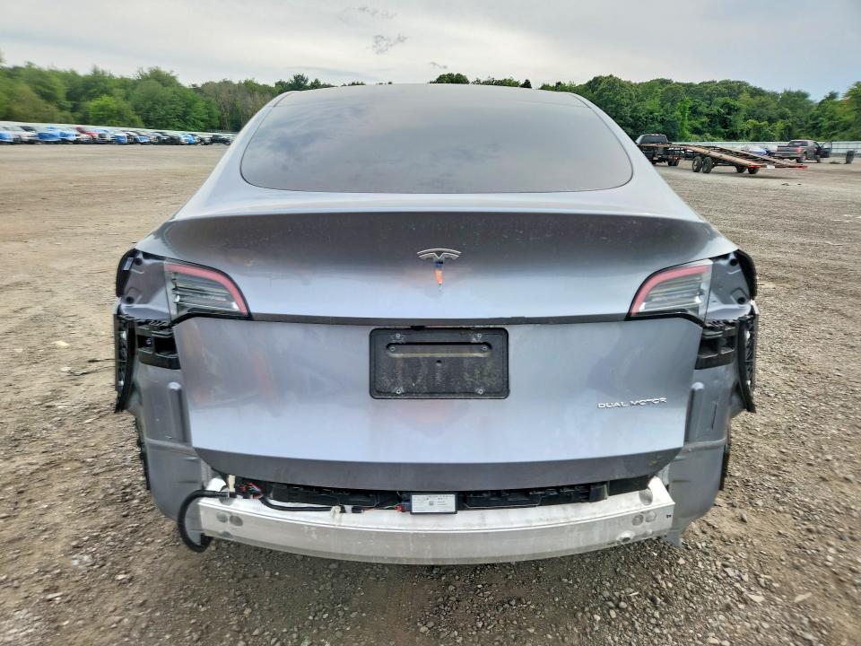 2024 Tesla Model Y მანქანა იყიდება აუქციონზე, vin: 7SAYGDEE8RA314097, აუქციონის ნომერი: 65865456