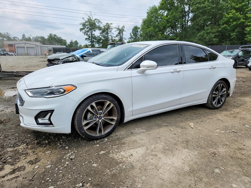 64765026 :رقم المزاد ، 3FA6P0D92LR116860 vin ، 2020 Ford Fusion مزاد بيع