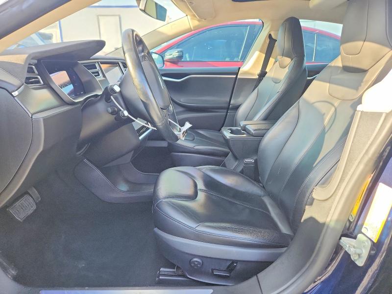 58128356 :رقم المزاد ، 5YJSA1H25FFP69282 vin ، 2015 Tesla Model S مزاد بيع