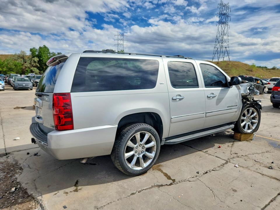 2012 Chevrolet Suburban მანქანა იყიდება აუქციონზე, vin: 1GNSKKE70CR137192, აუქციონის ნომერი: 66996066