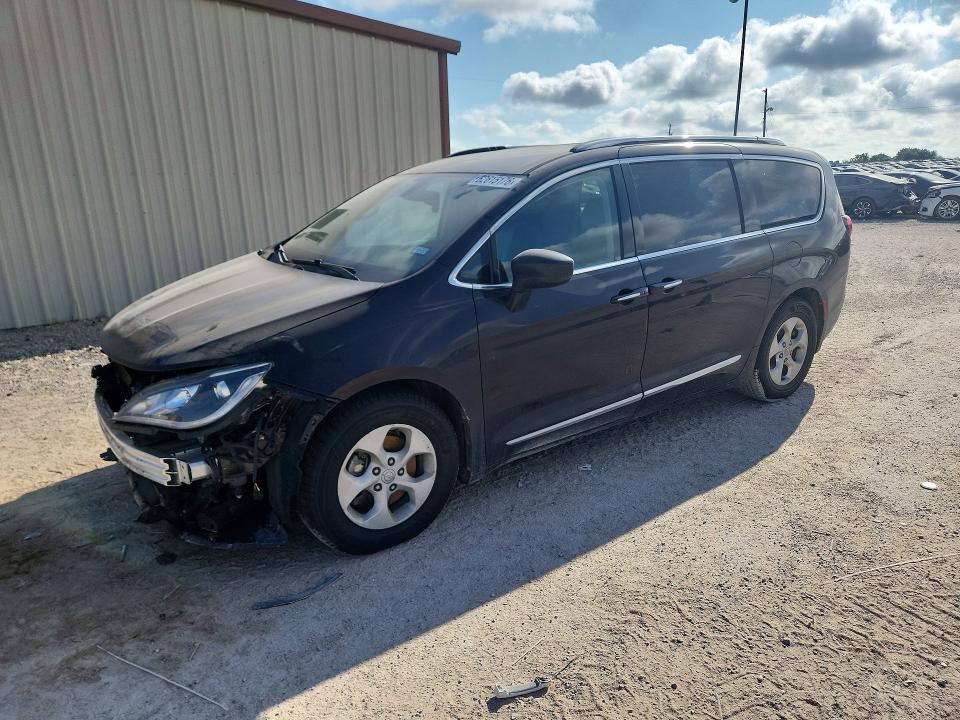 Продажа на аукционе авто 2017 Chrysler Pacifica, vin: 2C4RC1EG2HR684027, номер лота: 62615176