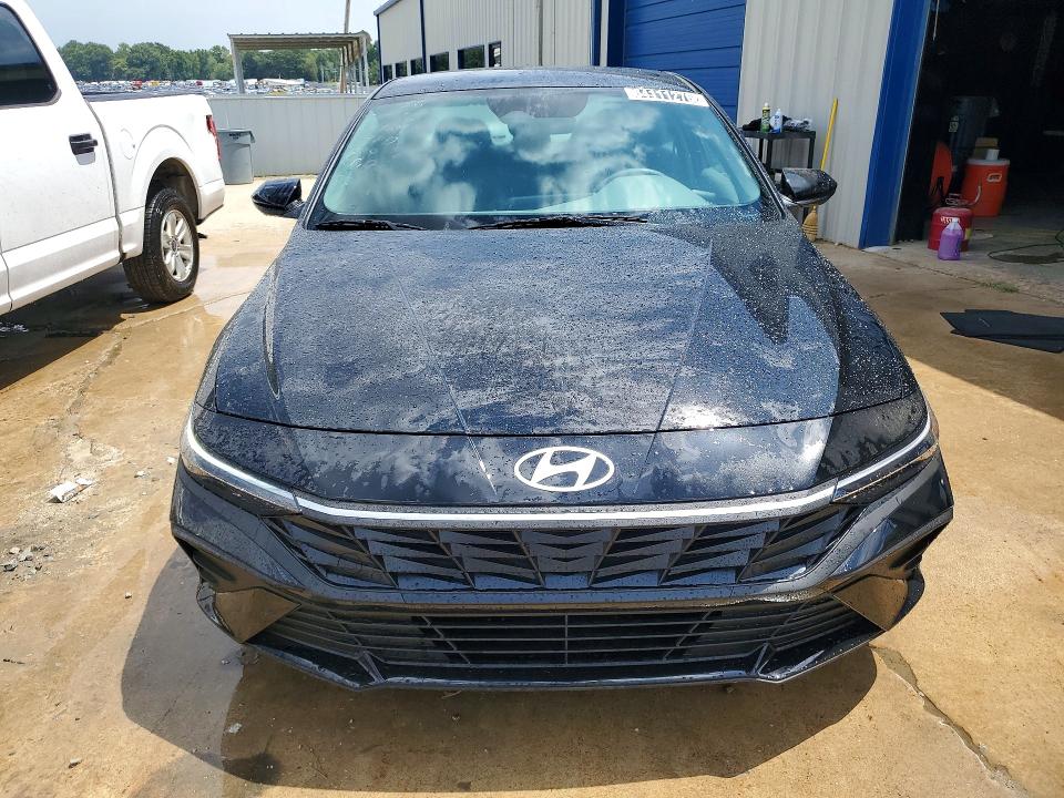 Продажа на аукционе авто 2026 Hyundai Elantra, vin: KMHLM4DG7TU242471, номер лота: 64111276