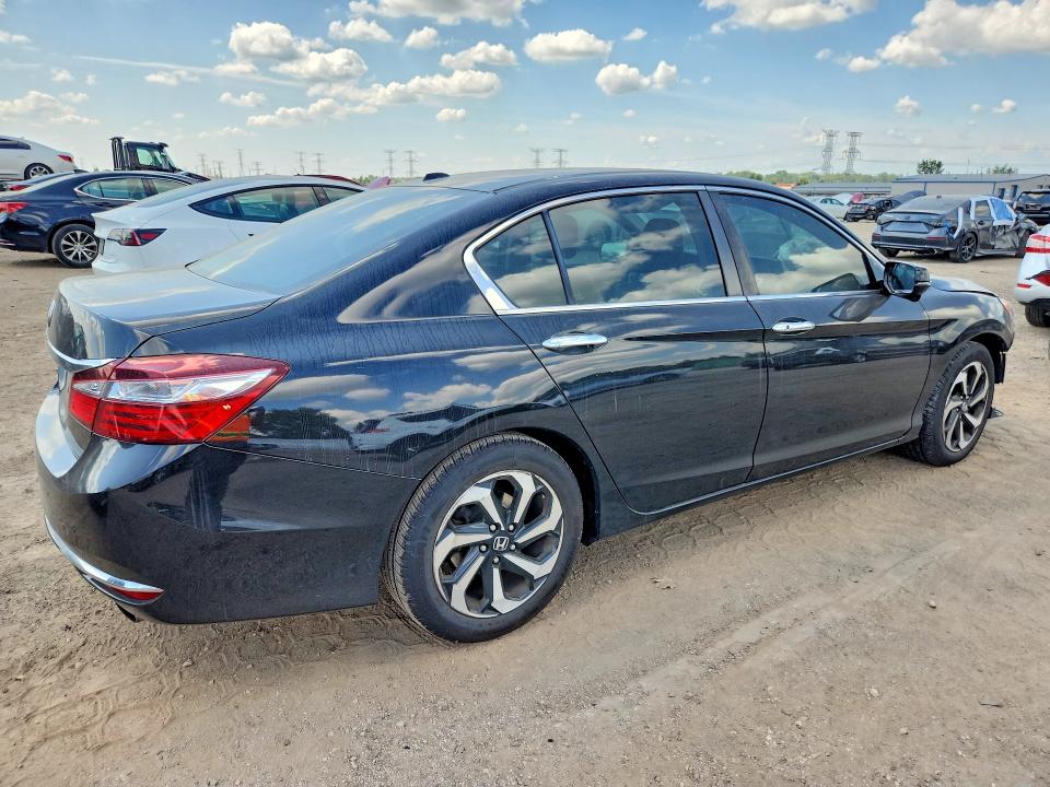 Продаж на аукціоні авто 2017 Honda Accord, vin: 1HGCR2F85HA055515, номер лоту: 66430576