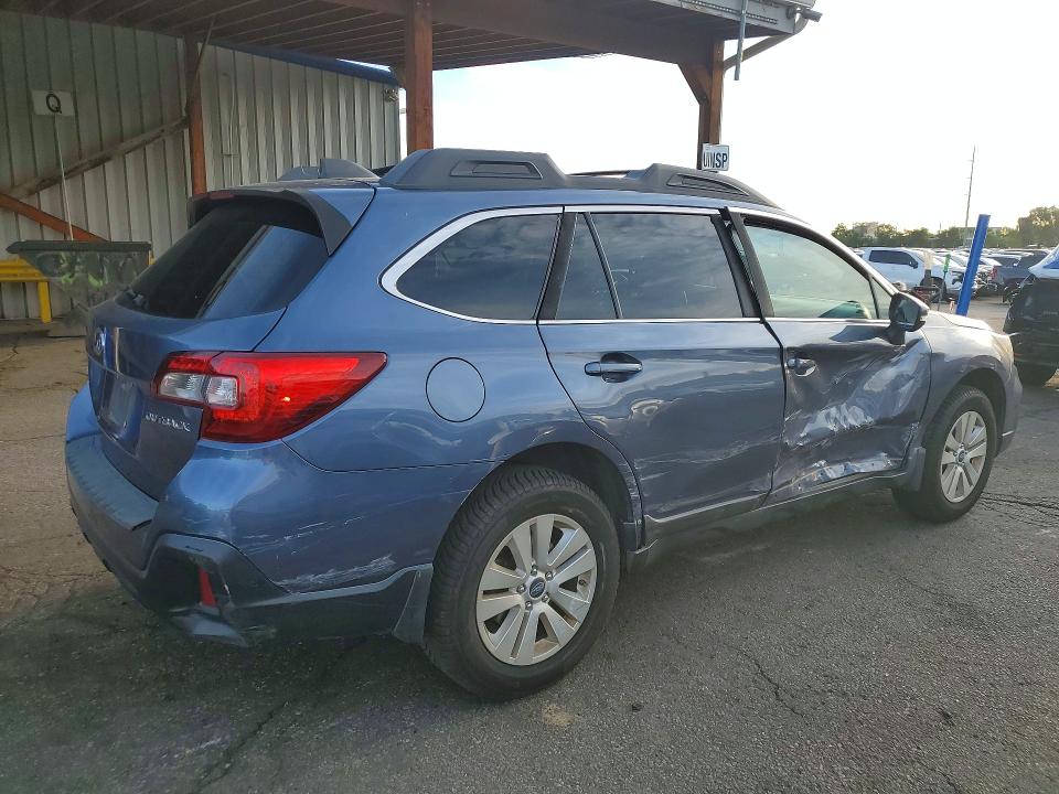 2018 Subaru Outback მანქანა იყიდება აუქციონზე, vin: 4S4BSAFC4J3247849, აუქციონის ნომერი: 65305096