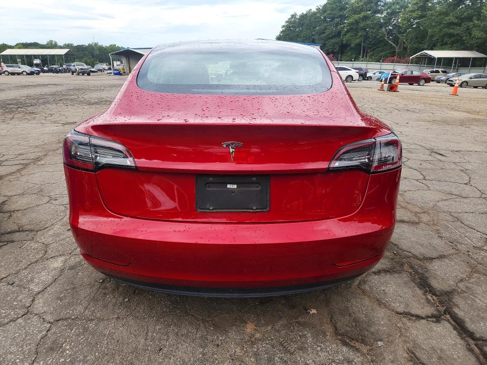 64837446 :رقم المزاد ، 5YJ3E1EA0NF187173 vin ، 2022 Tesla Model 3 مزاد بيع