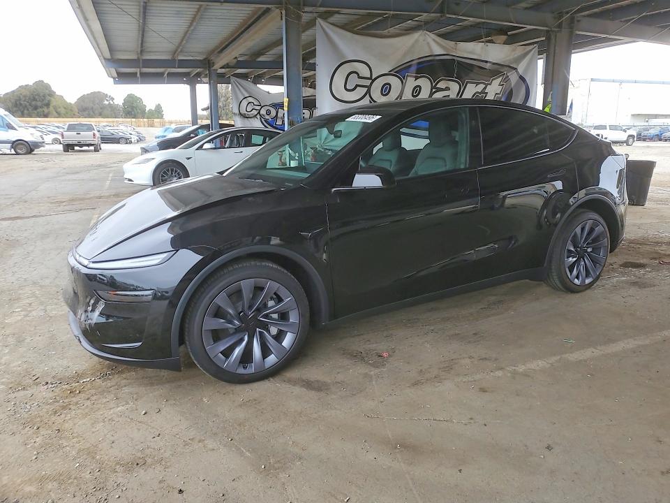 Auction sale of the 2026 Tesla Model Y, vin: 7SAYGAEE8TF648994, lot number: 65308496