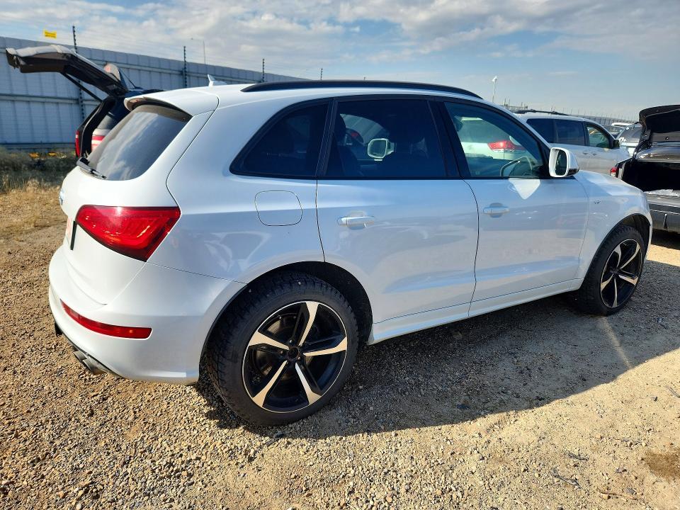 Продажа на аукционе авто 2016 Audi Sq5, vin: WA1LCAFP0GA014204, номер лота: 65848726
