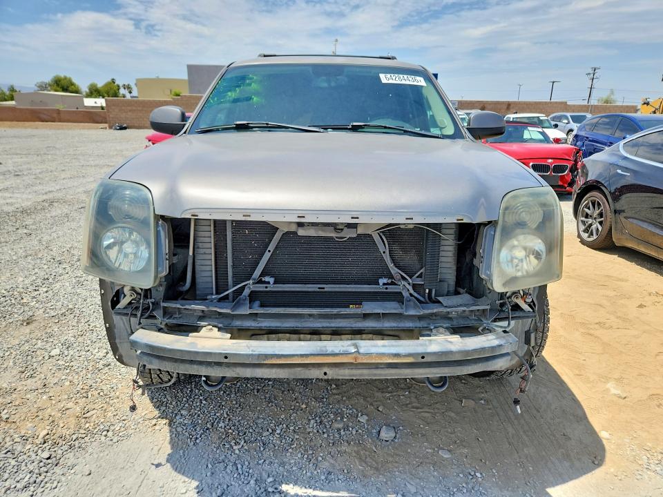 64284436 :رقم المزاد ، 1GKFC16098R132636 vin ، 2008 Gmc Yukon Xl مزاد بيع