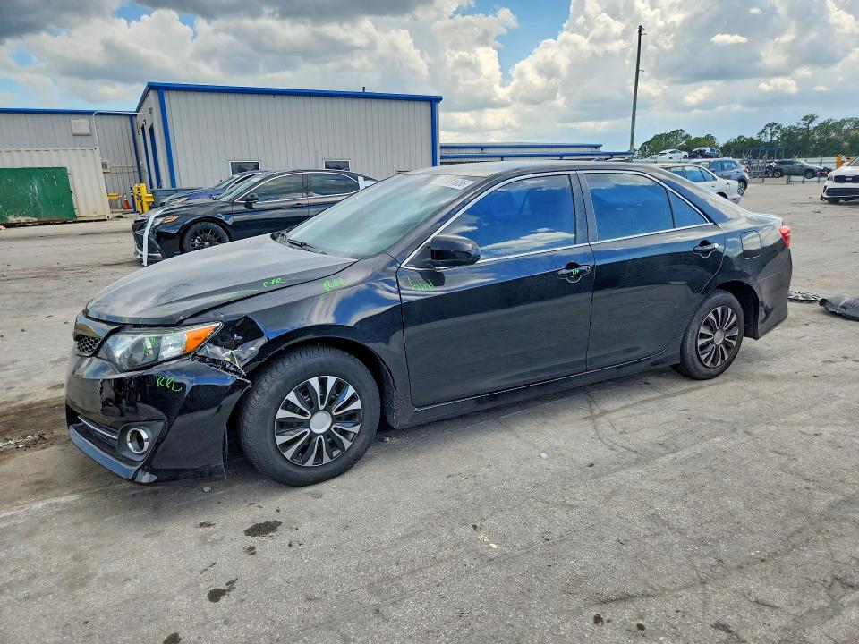 Продажа на аукционе авто 2014 Toyota Camry, vin: 4T1BF1FK3EU321886, номер лота: 64381656