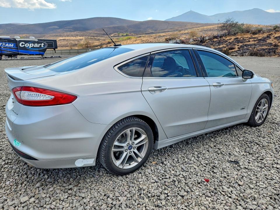2016 Ford Fusion მანქანა იყიდება აუქციონზე, vin: 3FA6P0SU7GR195875, აუქციონის ნომერი: 66801466