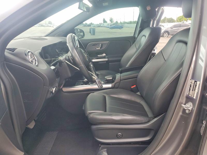 63121076 :رقم المزاد ، W1N4N4HBXMJ124771 vin ، 2021 Mercedes-benz Gla مزاد بيع