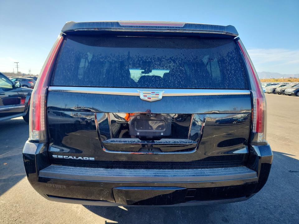65701386 :رقم المزاد ، 1GYS3JKJ5KR147208 vin ، 2019 Cadillac Escalade مزاد بيع