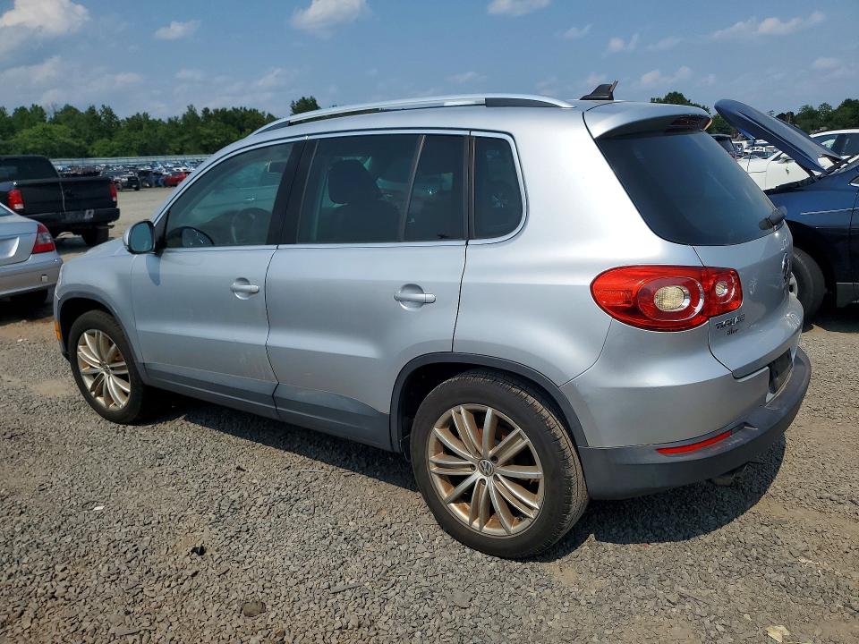 2011 Volkswagen Tiguan მანქანა იყიდება აუქციონზე, vin: WVGBV7AXXBW552468, აუქციონის ნომერი: 65033786