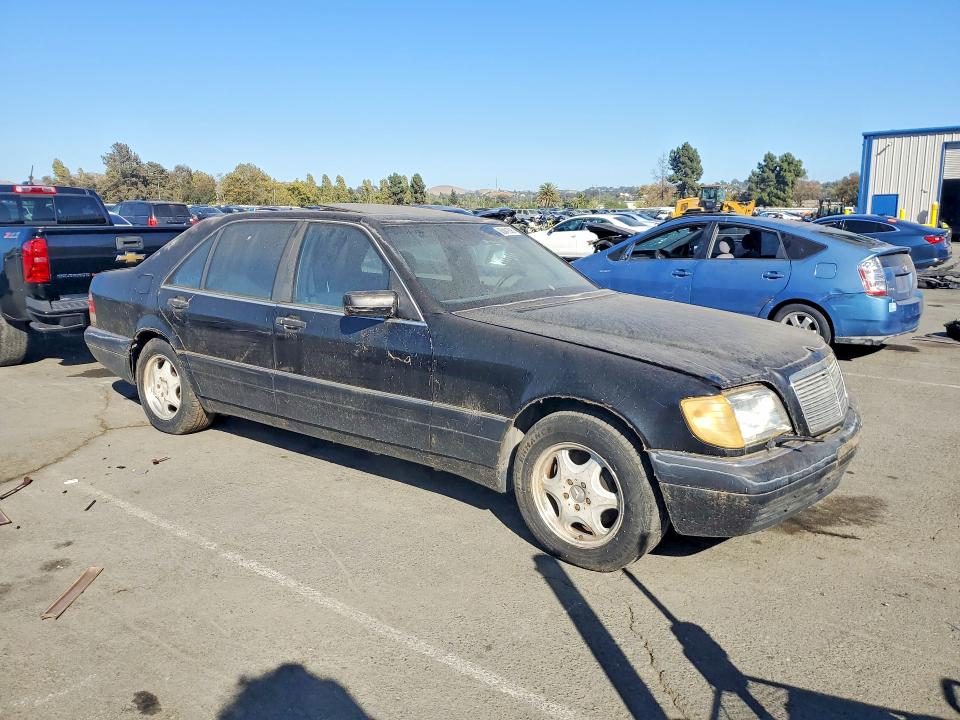 63441696 :رقم المزاد ، WDBGA43G0XA427578 vin ، 1999 Mercedes-benz S مزاد بيع