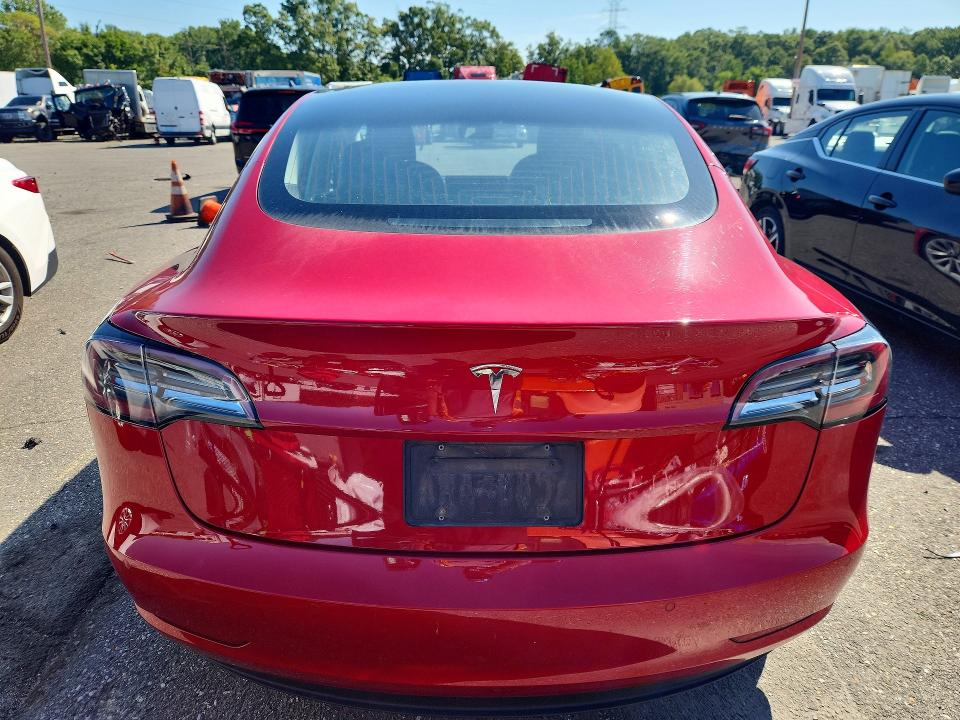 Продажа на аукционе авто 2022 Tesla Model 3, vin: 5YJ3E1EA4NF185359, номер лота: 65842566