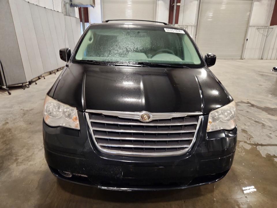 2008 Chrysler Town & Country მანქანა იყიდება აუქციონზე, vin: 2A8HR54P48R675938, აუქციონის ნომერი: 65351836