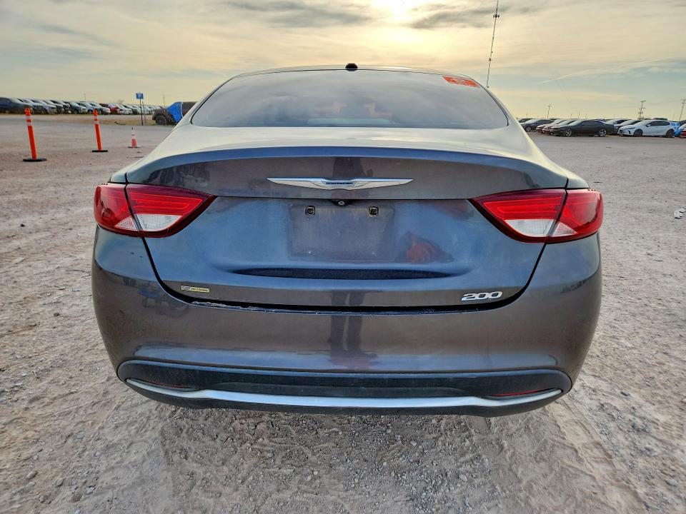 Продаж на аукціоні авто 2015 Chrysler 200, vin: 1C3CCCAB3FN649989, номер лоту: 66189656