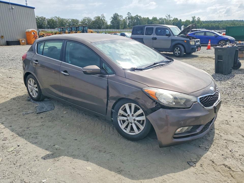 65569556 :رقم المزاد ، KNAFX5A82E5158693 vin ، 2014 Kia Forte مزاد بيع