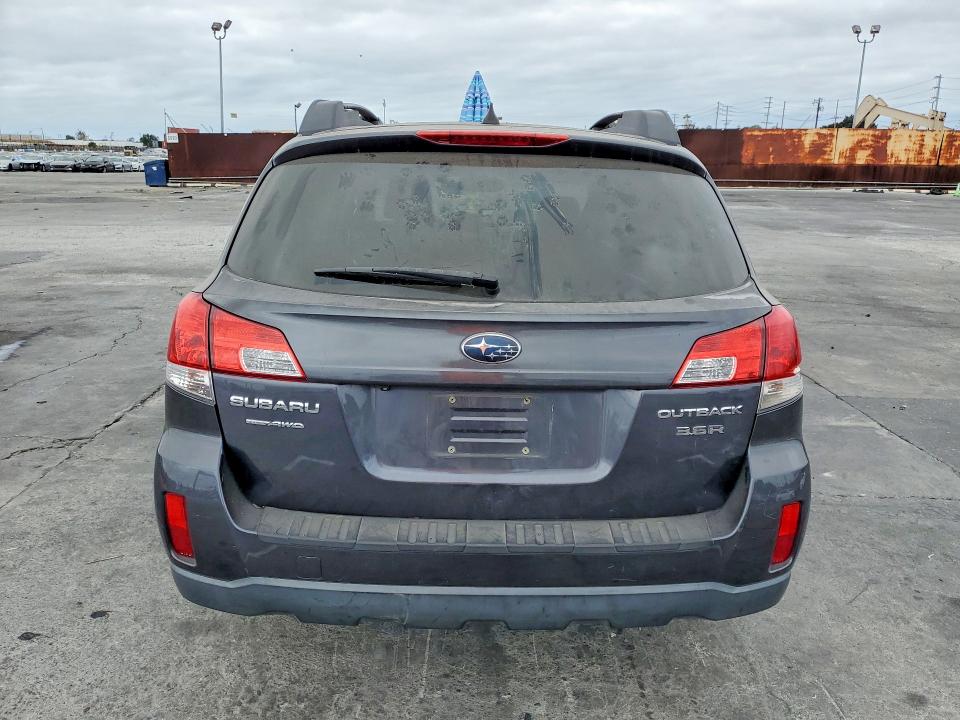 2012 Subaru Outback მანქანა იყიდება აუქციონზე, vin: 4S4BRDKCXC2296811, აუქციონის ნომერი: 64953736